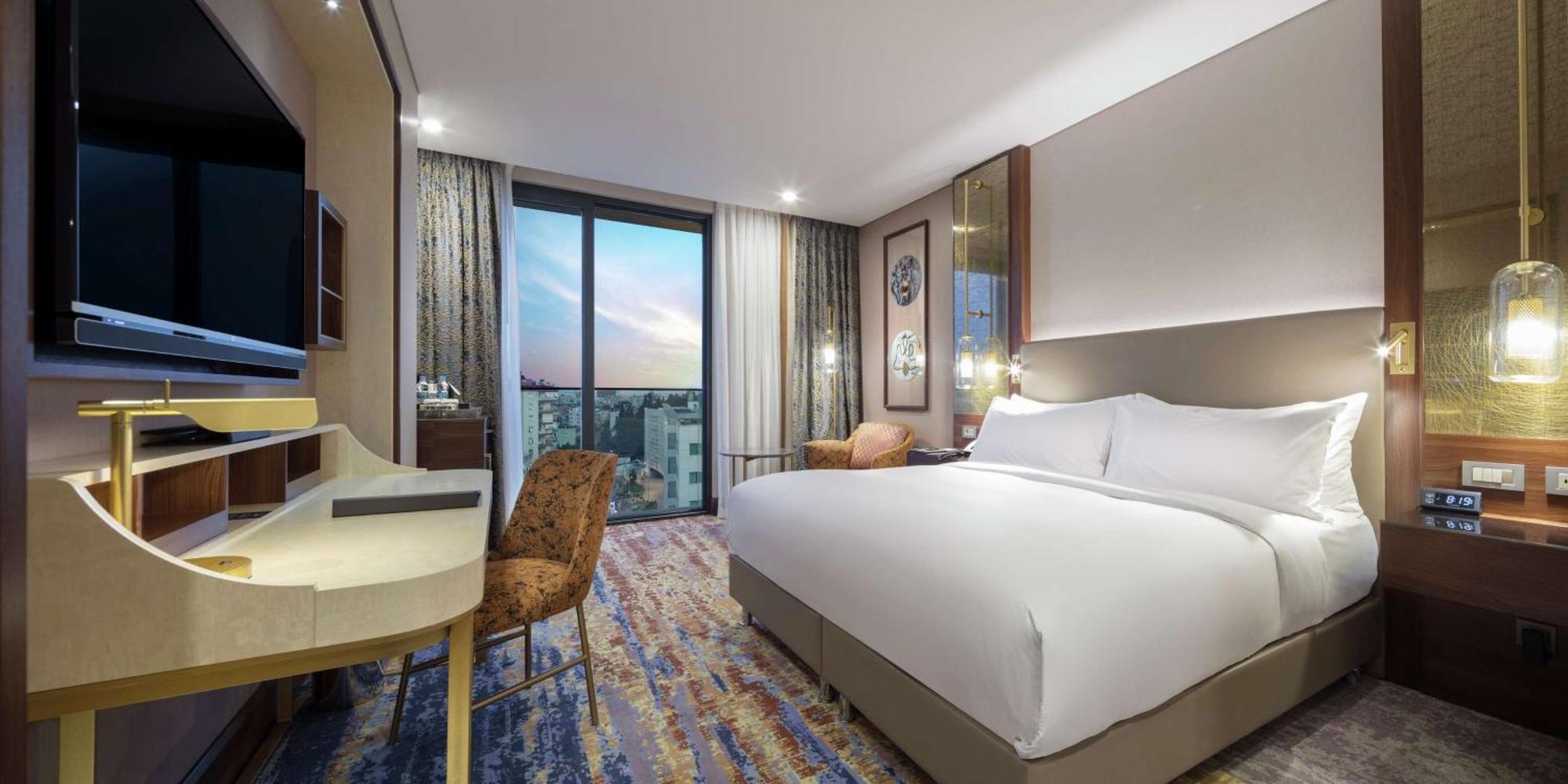 King Guest Room,1552666744:JPEG