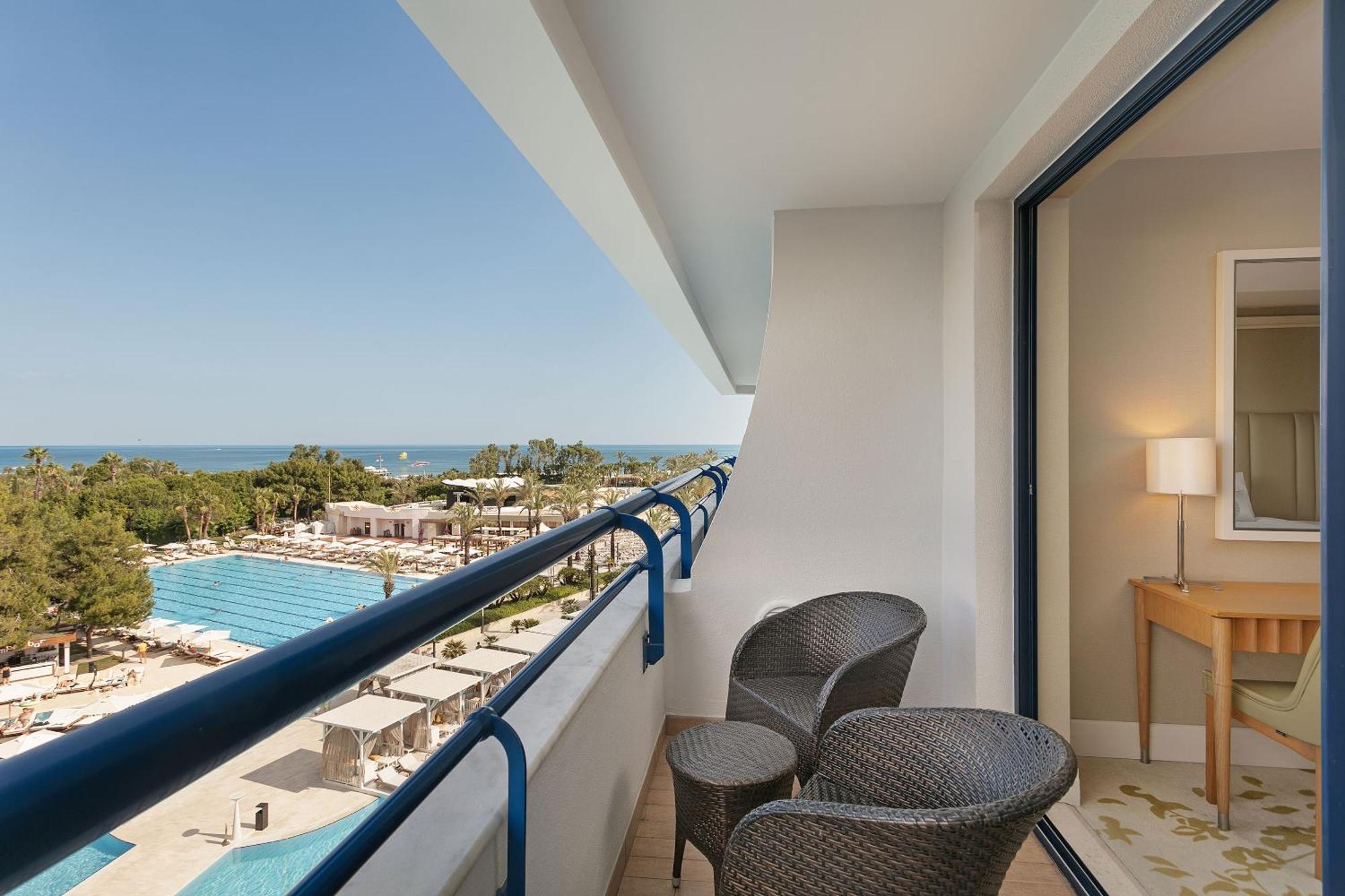 Standard Room Side Sea View