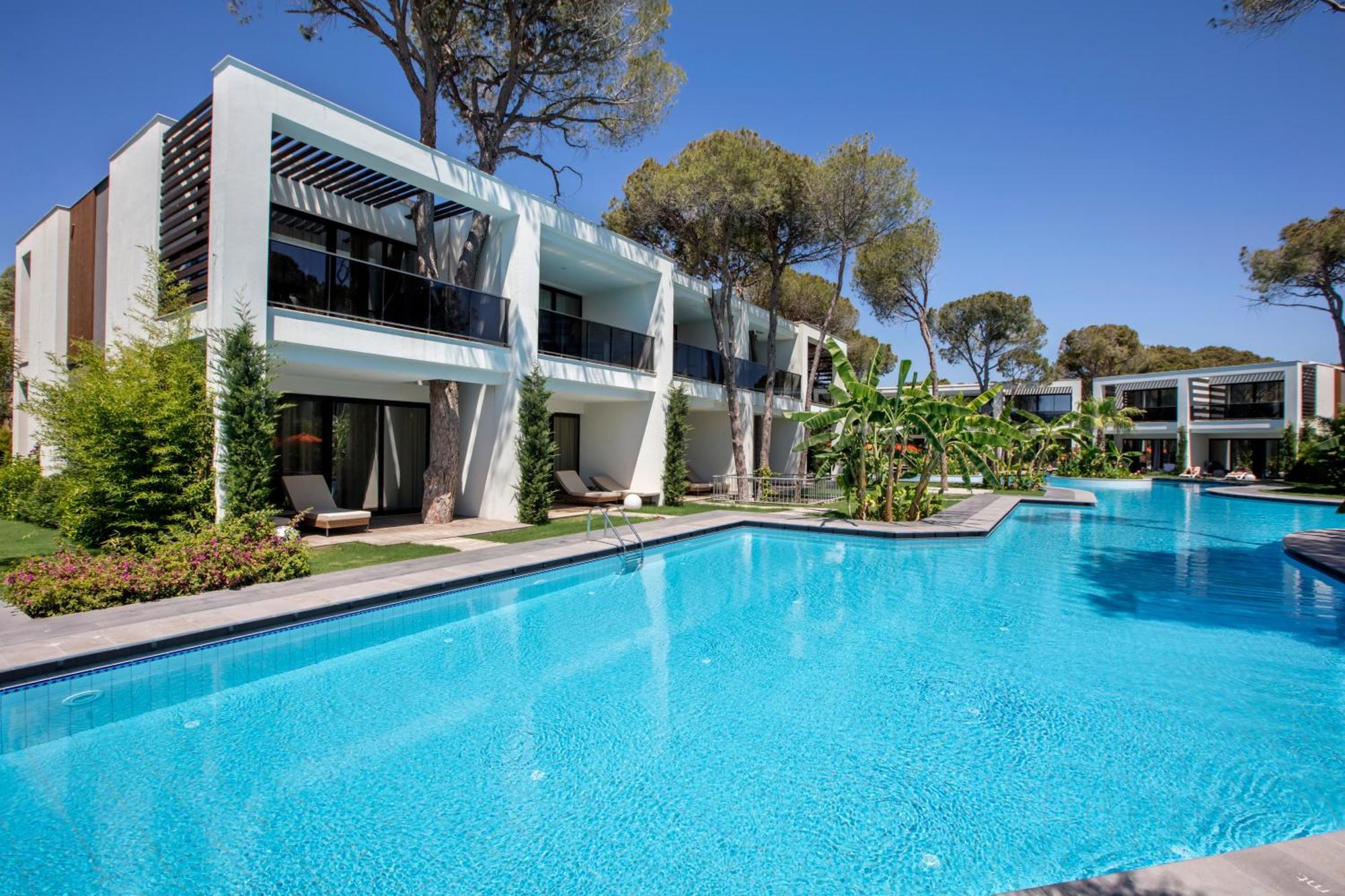 Grand Villa Pool Access,1687494175:JPEG