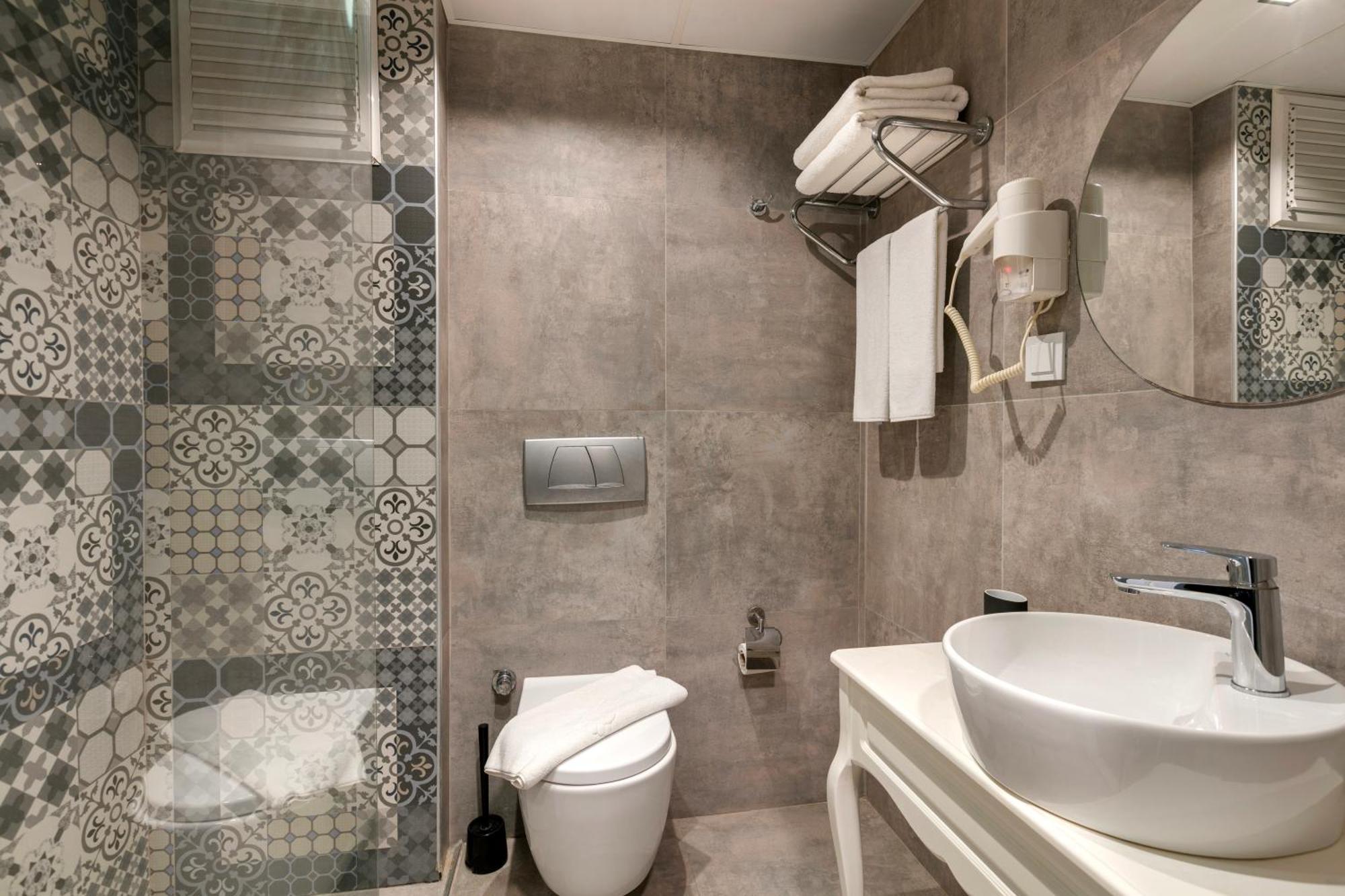 Standard Double Room,1742752187:JPEG